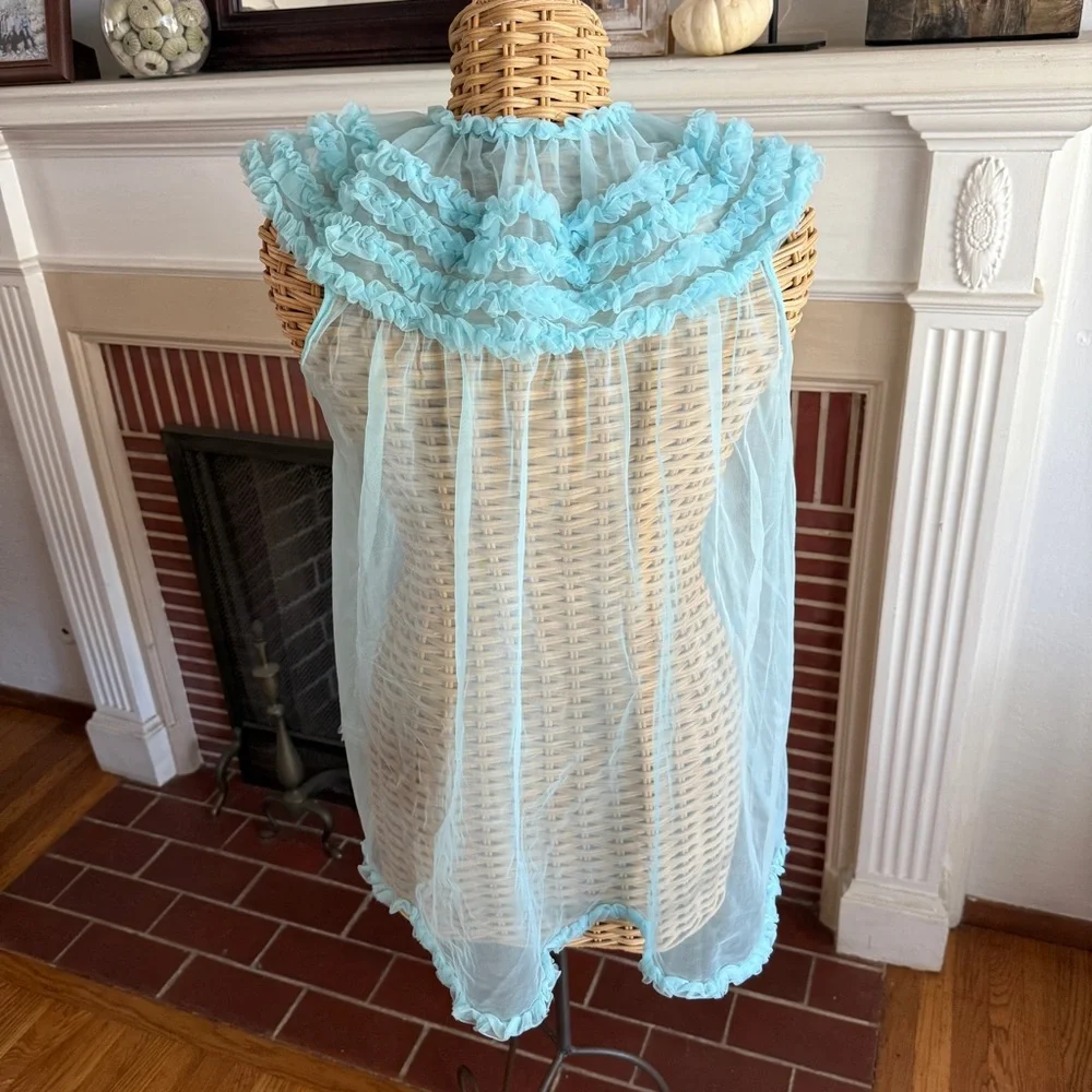 Vintage blue nylon sheer peignoir robe ruffled collar pinup lingerie - Picture 3 of 8